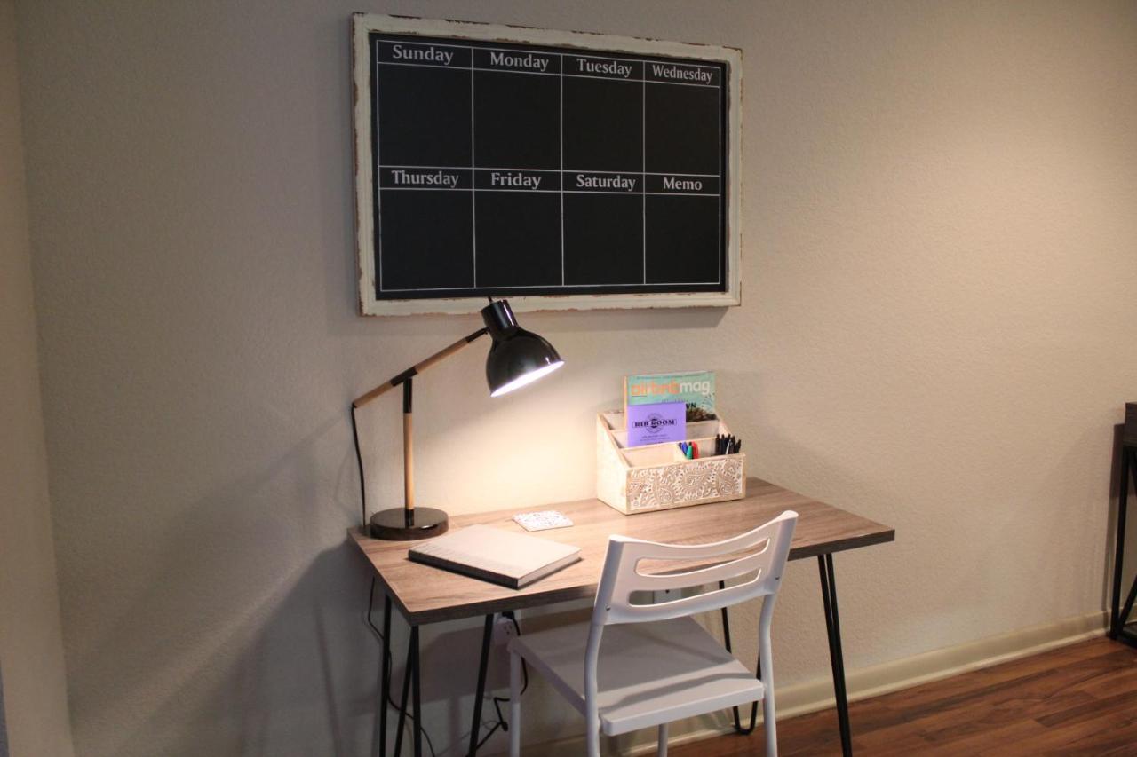 Apartamento Old Loft King & Queen Nearest To Marshals Museum Power Your Ev For Free! Fort Smith